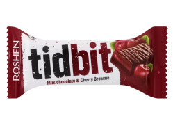 Čokoládová tyčinka Tidbit Višňový Brownie 50g Roshen