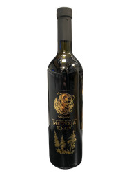 Červené polosladké víno 0,75L Medveja Krov