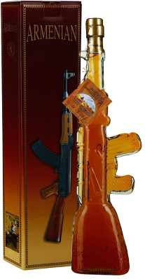 Armenský brandy Kalašnikov 0,5L