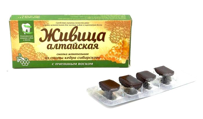 detail Živica(smolka) z sibiřského cedru 4*0,8g
