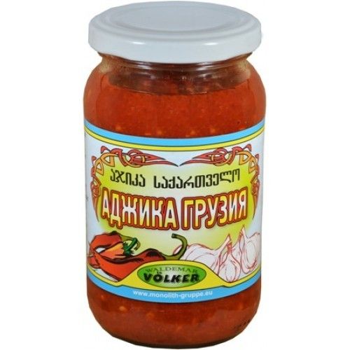 detail Adžika s česnekem Volker 360g