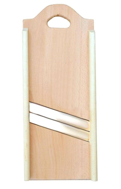 detail Krouhač zelí doevený