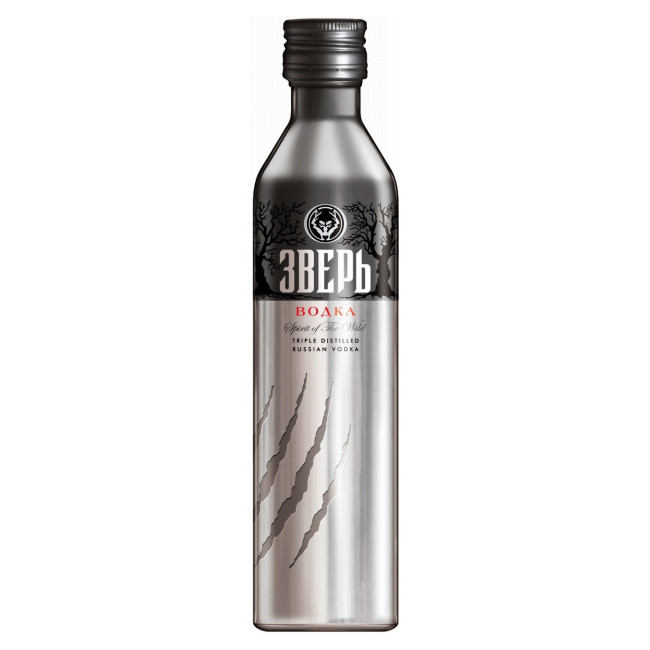 detail Vodka Zver 40%, 0,7L