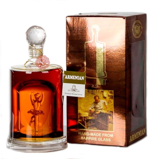 detail Brandý Balerína 10 let 0,5L 40% PROSHYAN