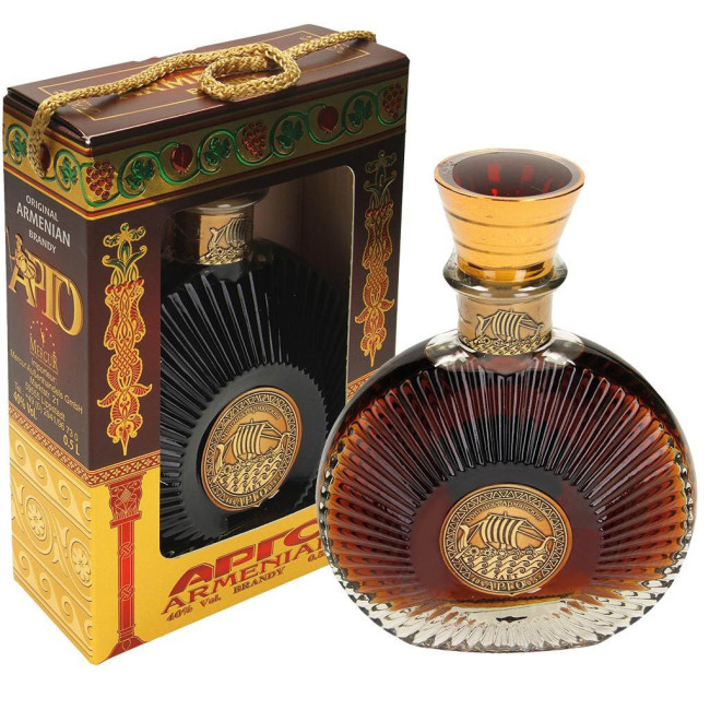 detail Brandy ARGO 5 let 0,5L 40% PROSHYAN