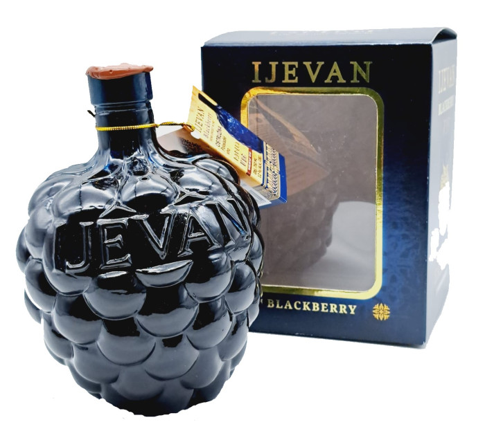 detail Polosladké ostružinové vino 0,75l Ijevan