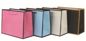 detail Dárková taška 22x31cm Různobarevné s lemovkou