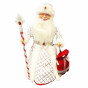 náhled Figurka Děda Mráze v bílé se stříbrem a červenou kabelkou, s oddělením na cukrovinky a dárky, 40 cm