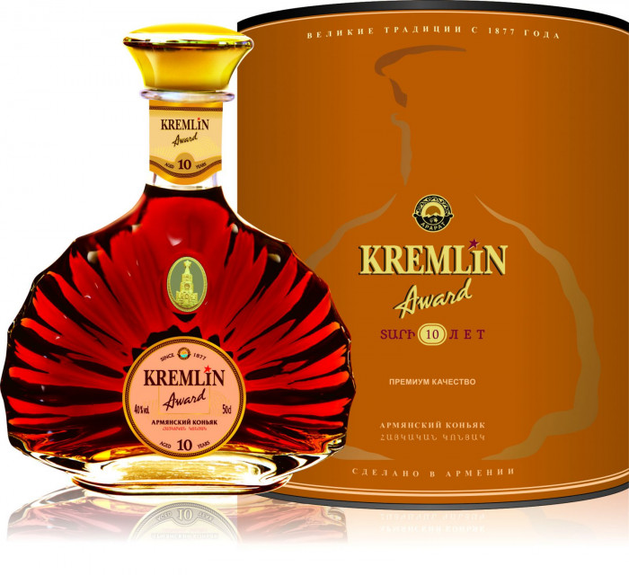 detail Brandy Award 10 let 0,5L 40% Kremlin